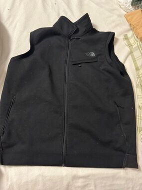 The North Face Black Men's Sleeveless Fleece Vest